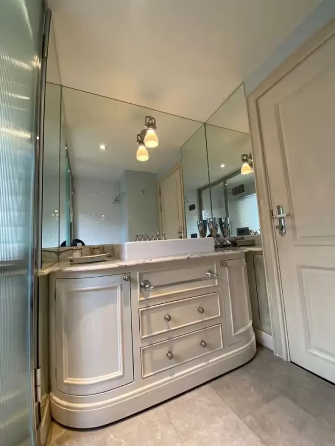 2 Bedroom Condo - Image 5