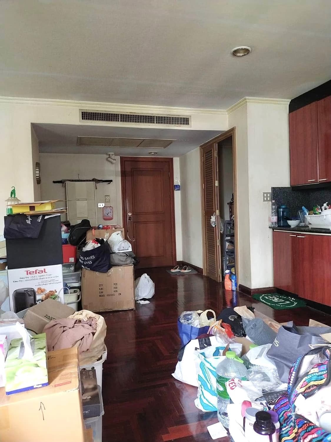 2 Bed Condo for Sale in Khlong Toei - Image 4