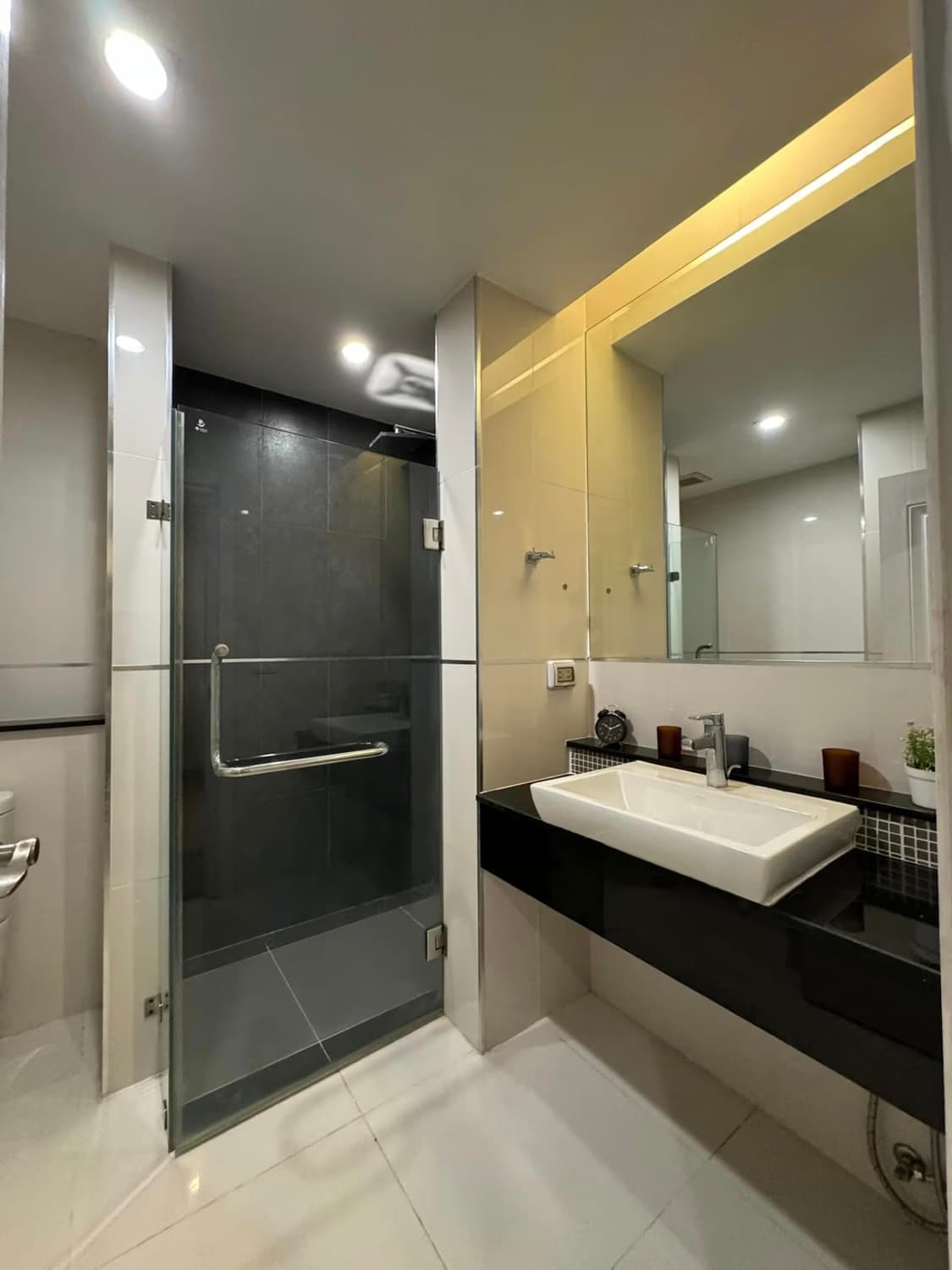 1 Bed Condo for Sale in Mueang Chiang Mai - Image 6