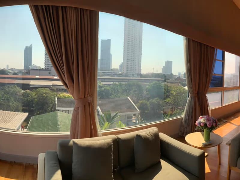 Condo for Sale at The Fine At River
