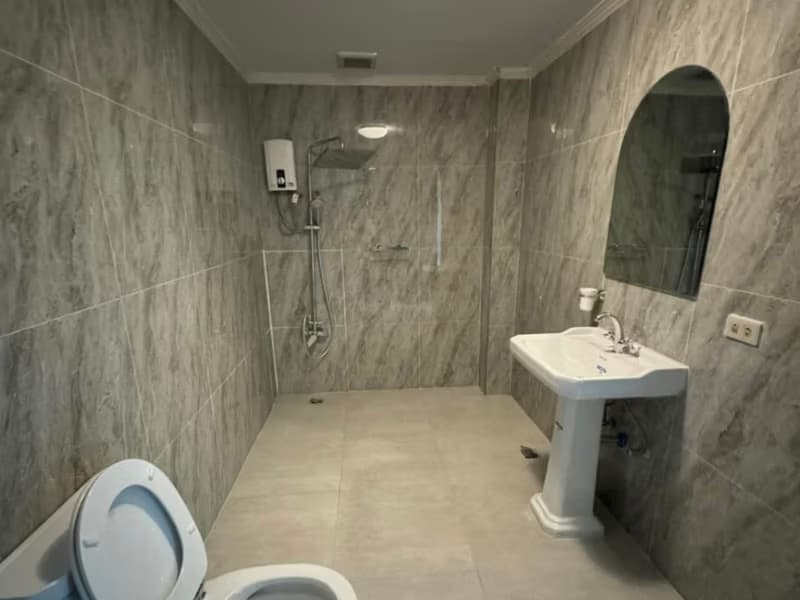 6 Bed Condo for Rent in Suan Luang