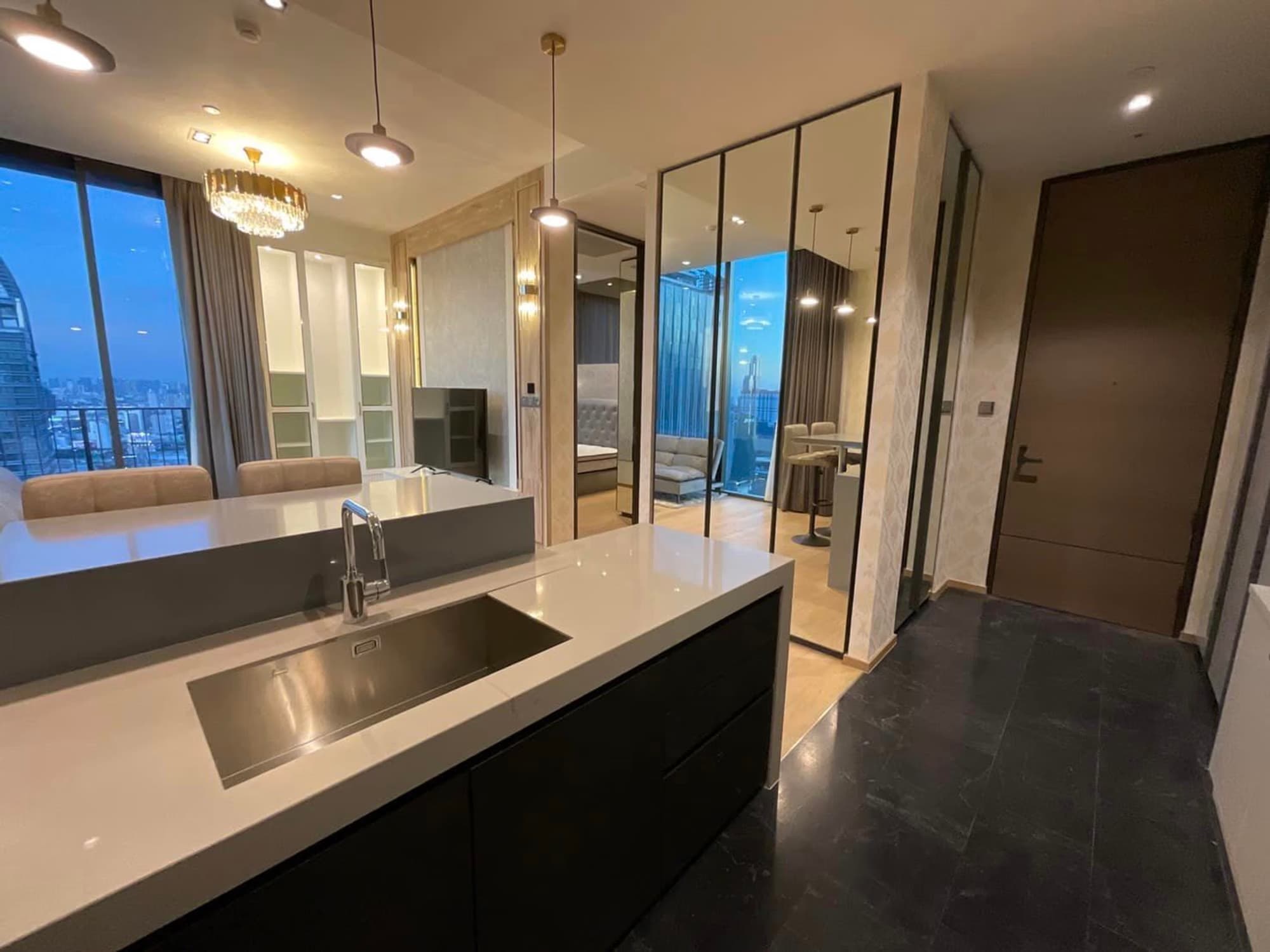Condo for Rent at 28 Chidlom by SC Asset - Image 7