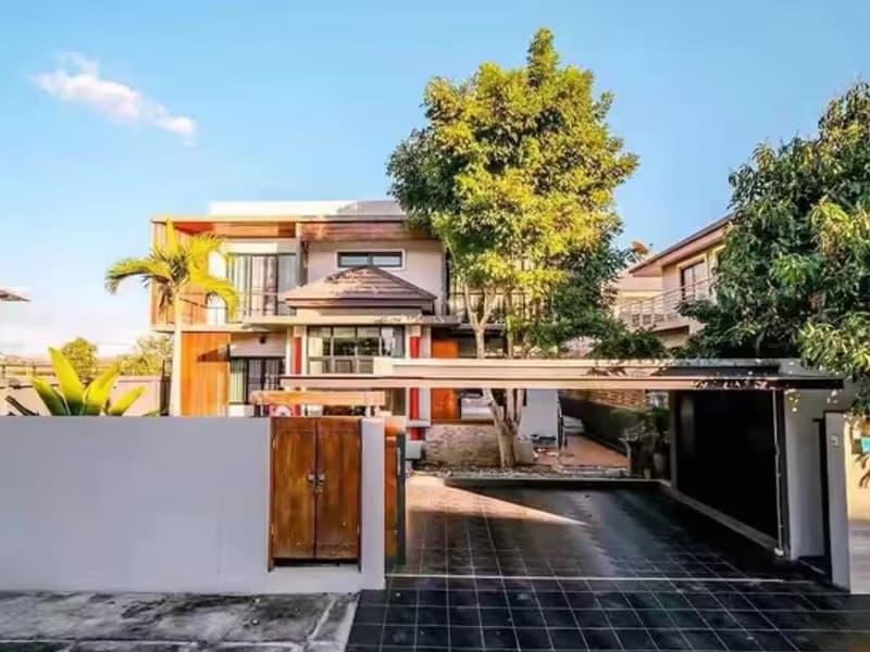 Pool Villa in Pa Daet