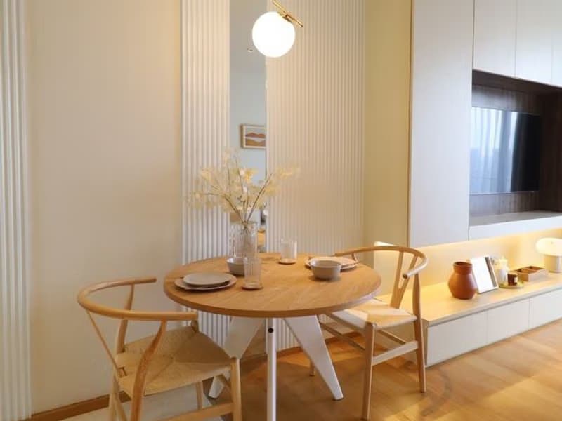 1 Bedroom Condo
