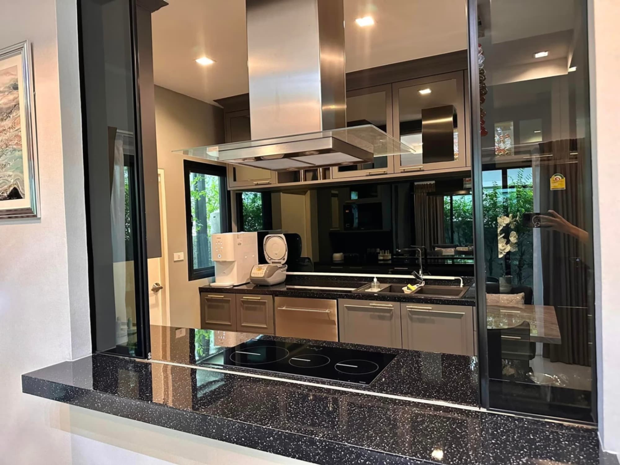 5 Bed House for Rent and Sale in ประเวศ - Image 12