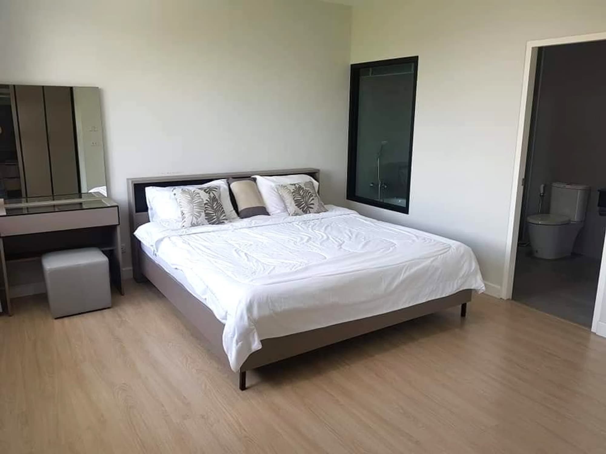 3 Bed Townhouse for Rent in Mueang Chiang Mai District - Image 3