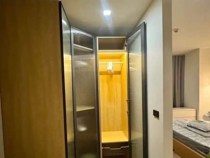 2 Bed Condo for Rent in Khlong Toei