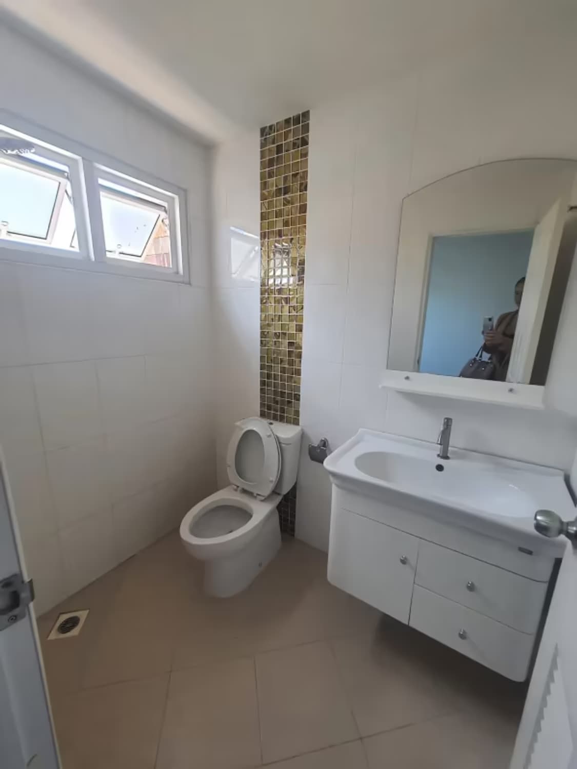 3 Bedroom House - Image 11
