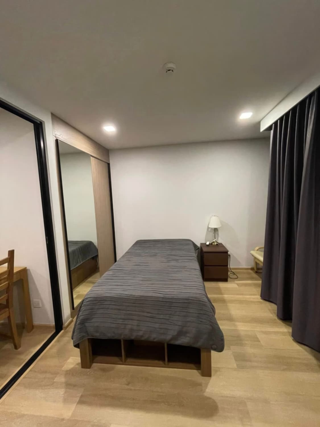 1 Bed Condo for Sale in Payathai - Image 17