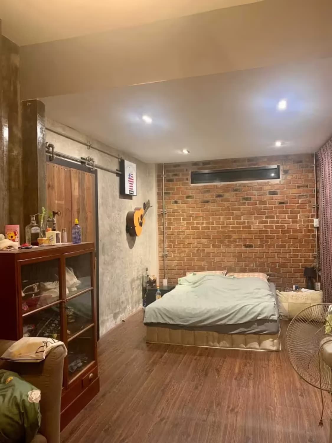 2 Bedroom House - Image 8