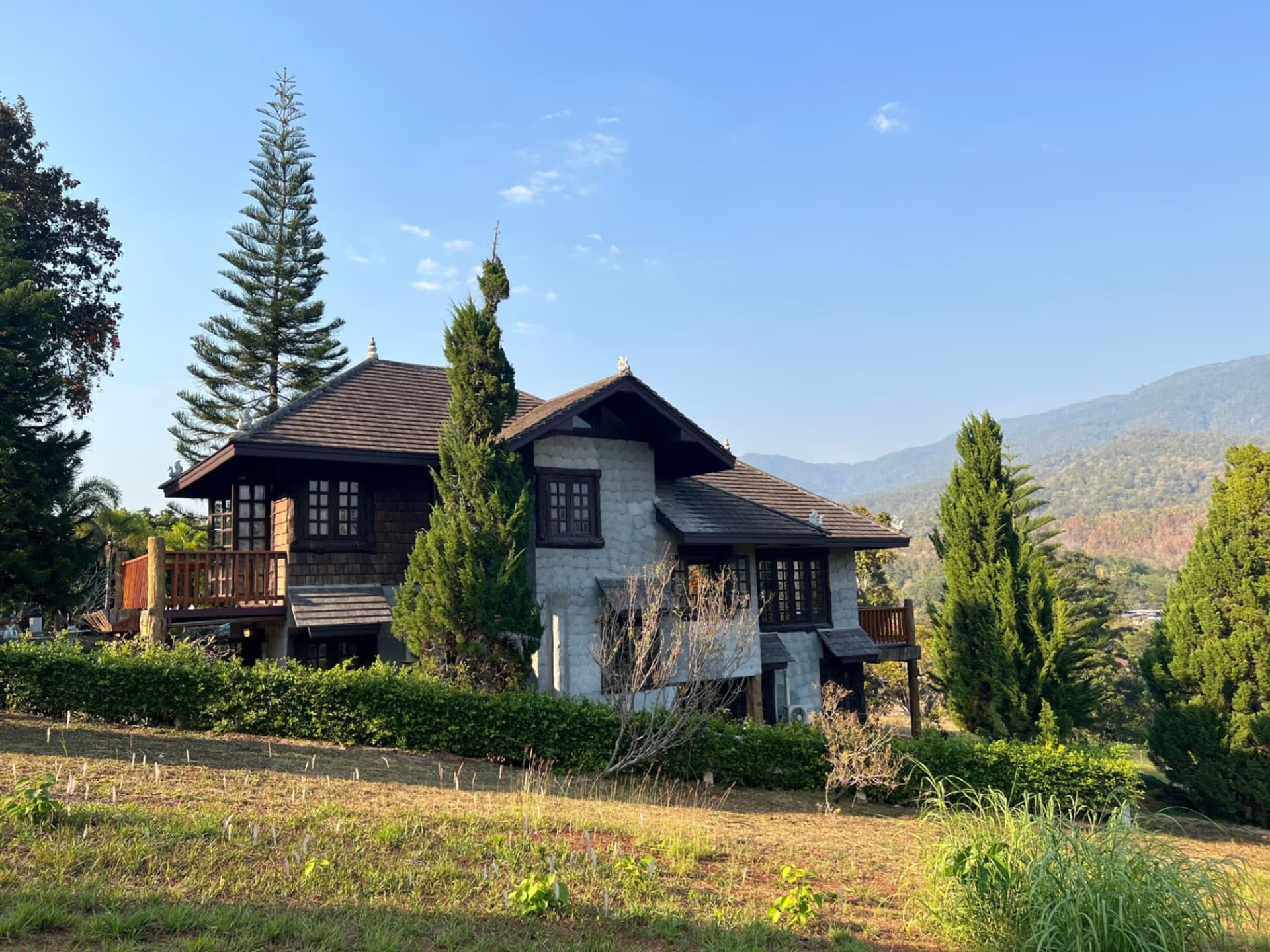 3 Bedroom House - Image 4