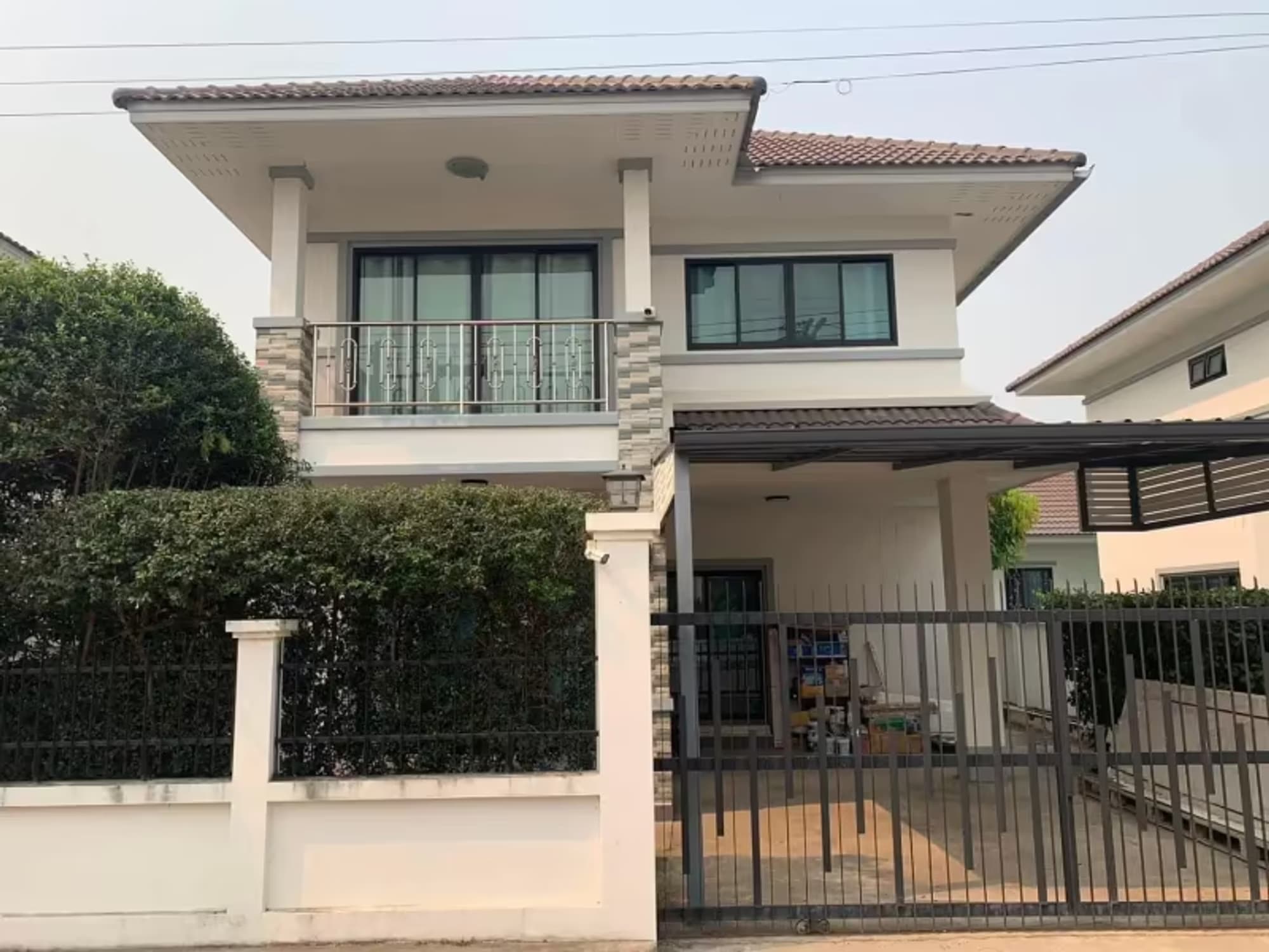 3 Bedroom House - Image 1