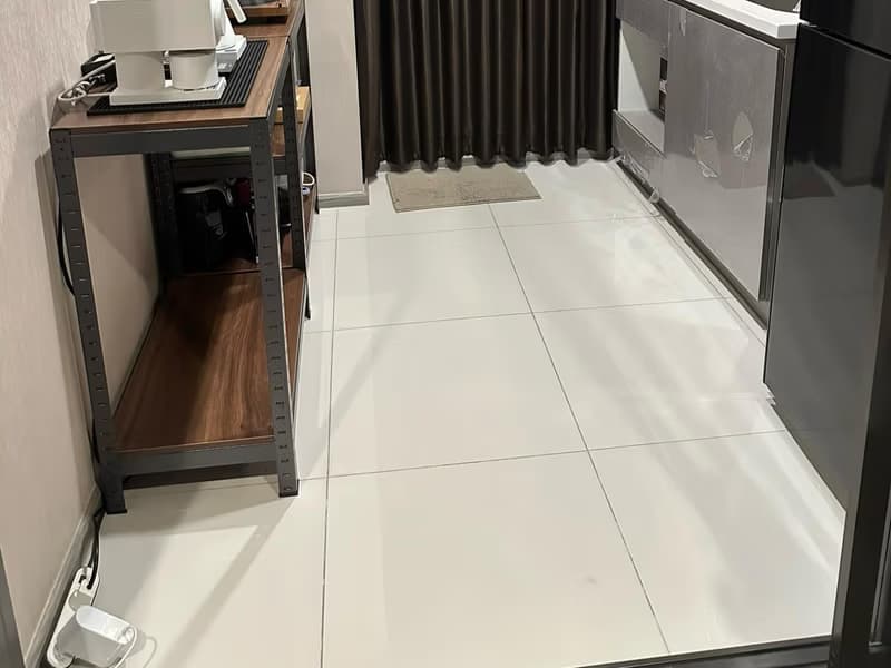 1 Bed Condo for Sale in Ratchathewi