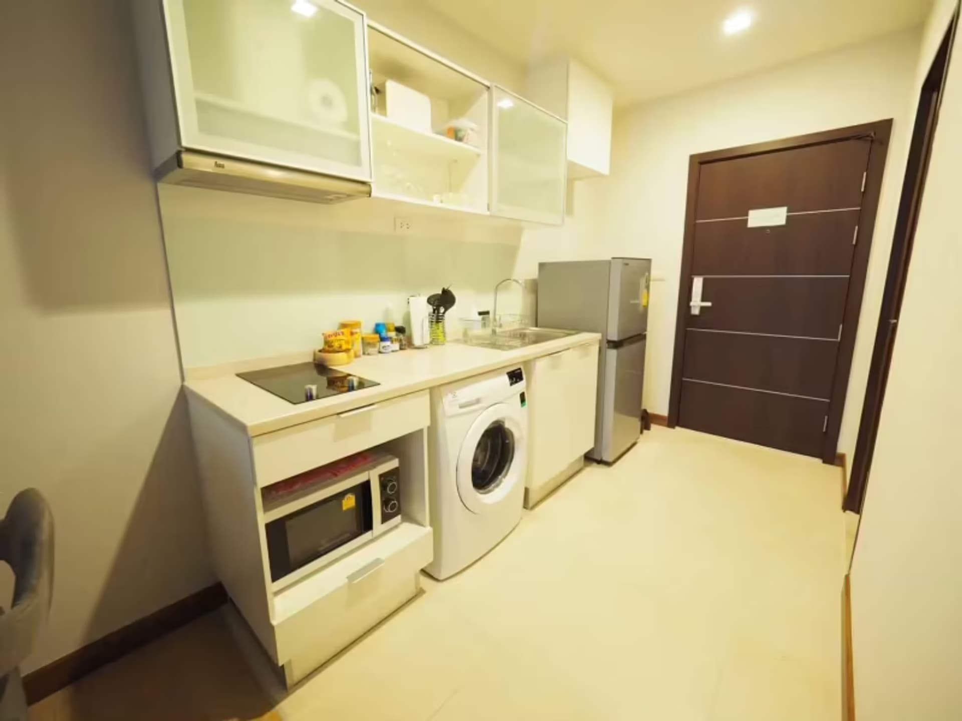 1 Bedroom Condo - Image 5