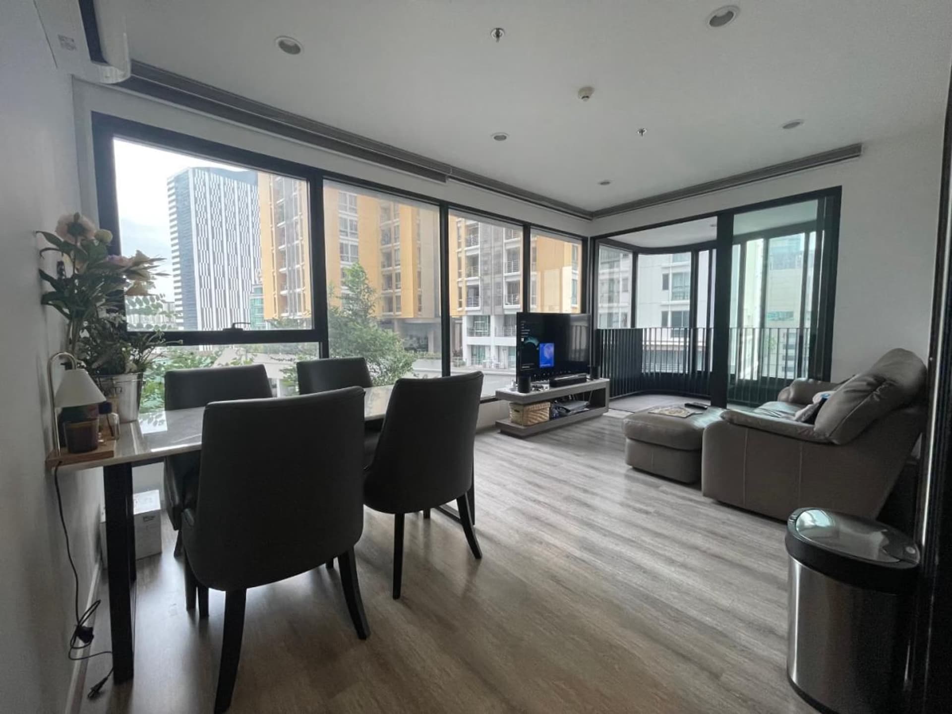 2 ห้องนอน Condo สำหรับ ขาย ใน ห้วยขวาง - Image 2