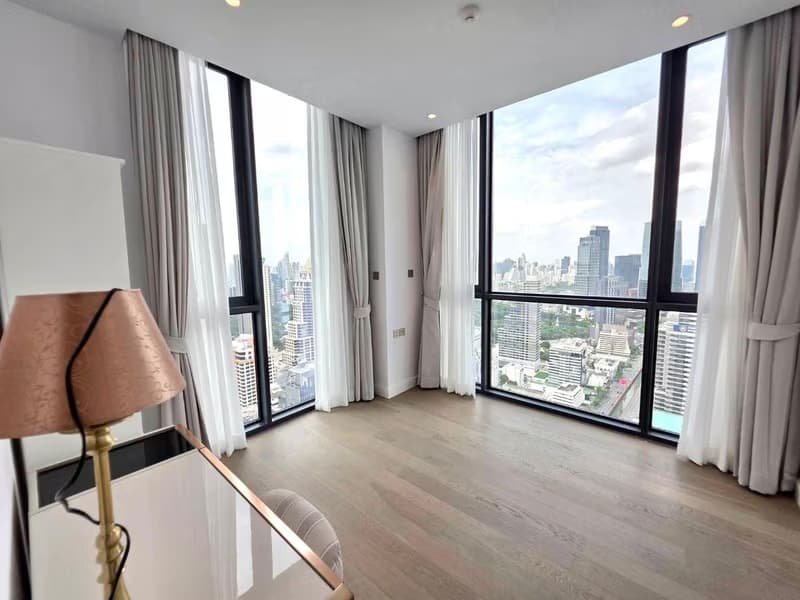 3 Bed Condo for Rent in Sathon