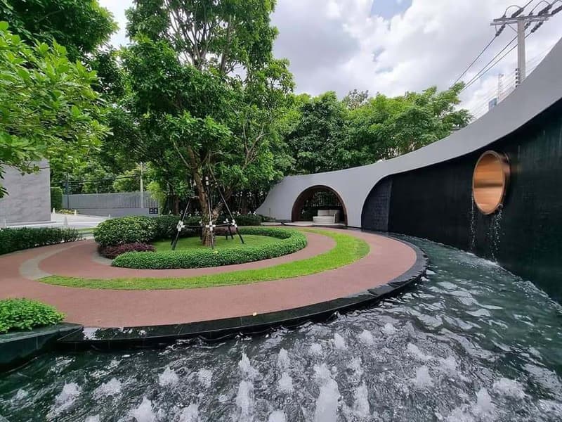 1 Bed Condo for Rent in undefined
