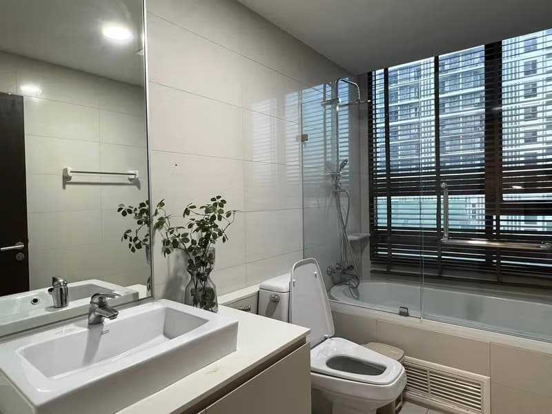 1 Bed Condo for Rent and Sale  Near Thong Lo BTS