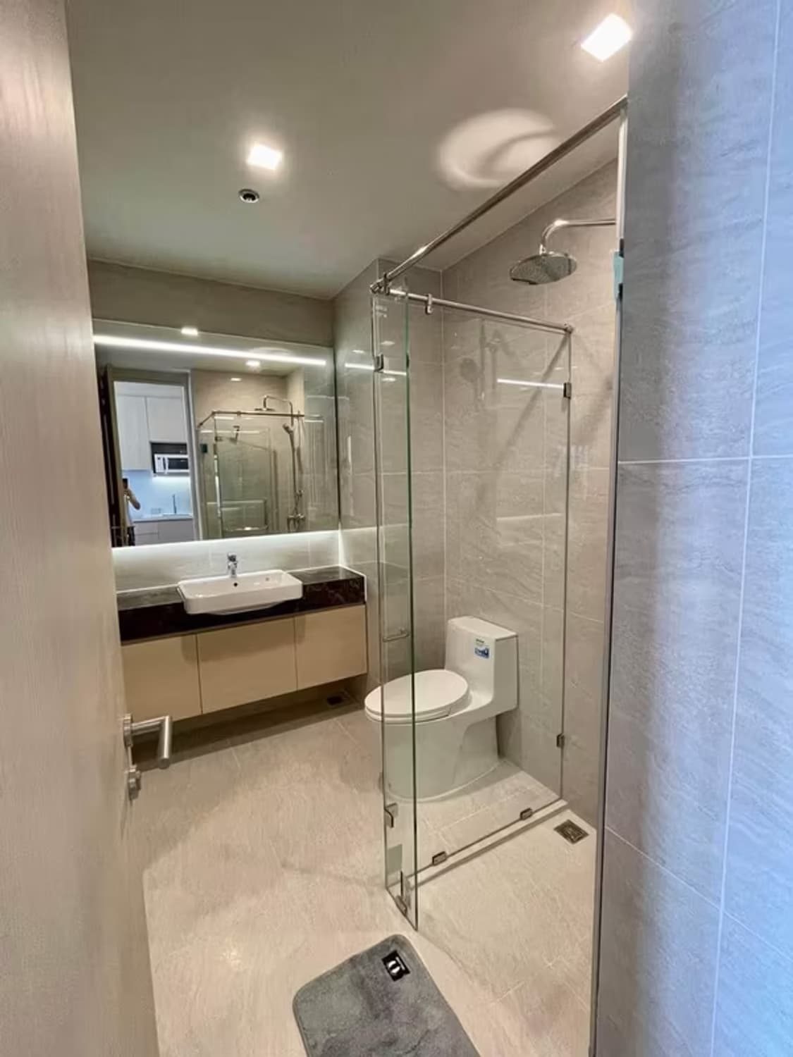  - Image 7