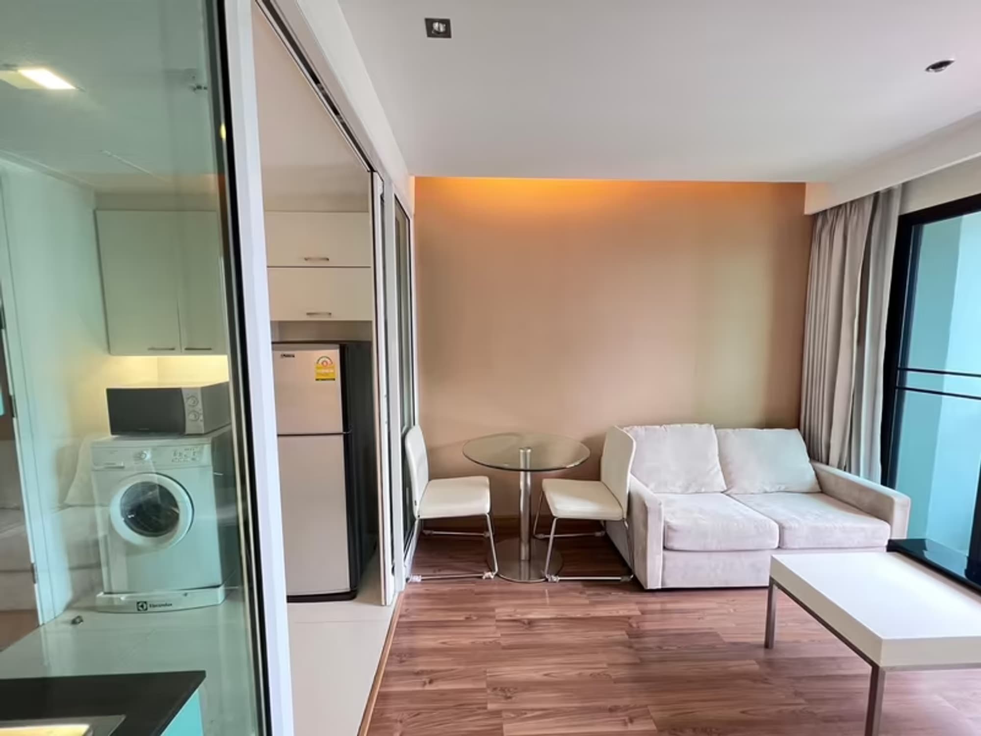 1 Bedroom Condo - Image 8