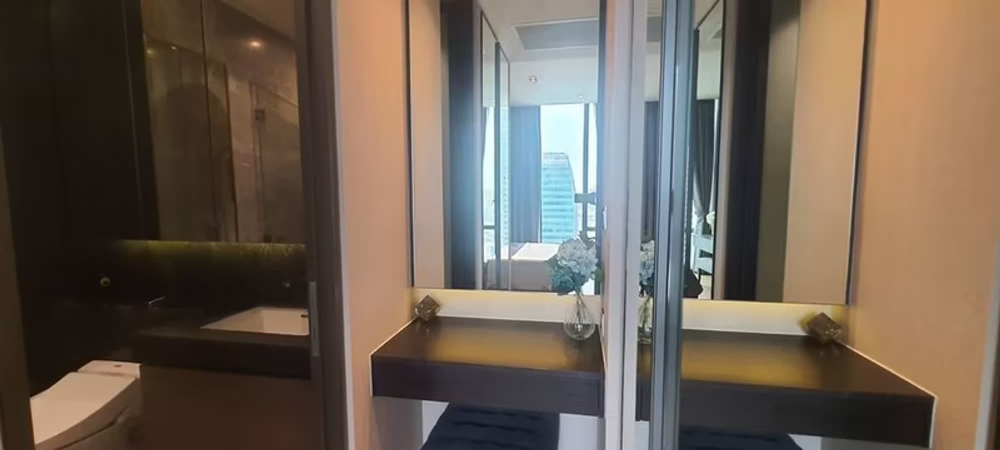28 Chidlom by SC Asset - Image 2