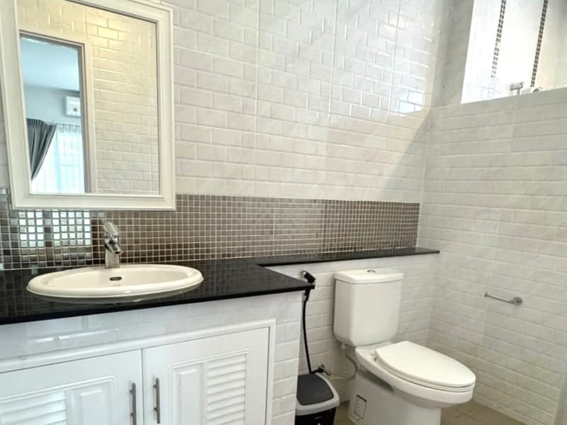 4 Bed House for Sale in Hang Dong