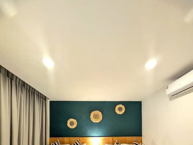 7 Bed House for Sale in Doi Saket District