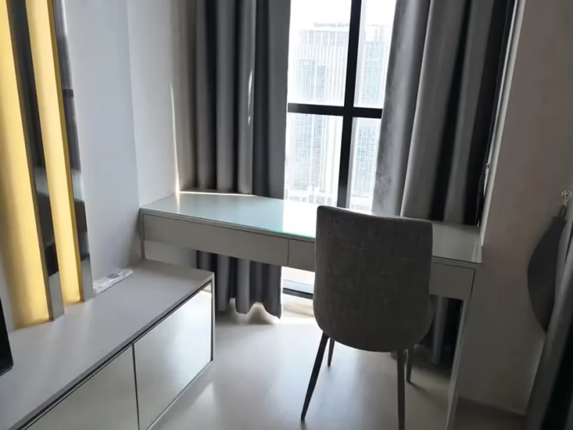 1 Bedroom Condo - Image 5