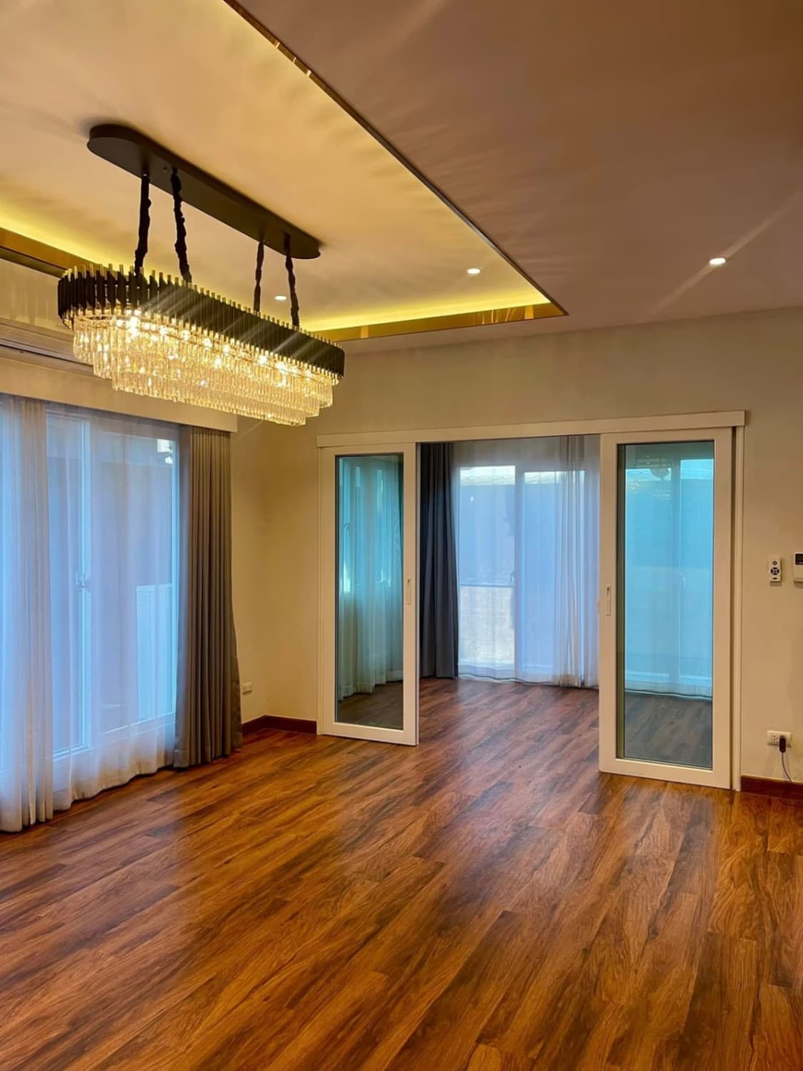 7 Bed House for Rent in Mueang Chiang Mai - Image 10