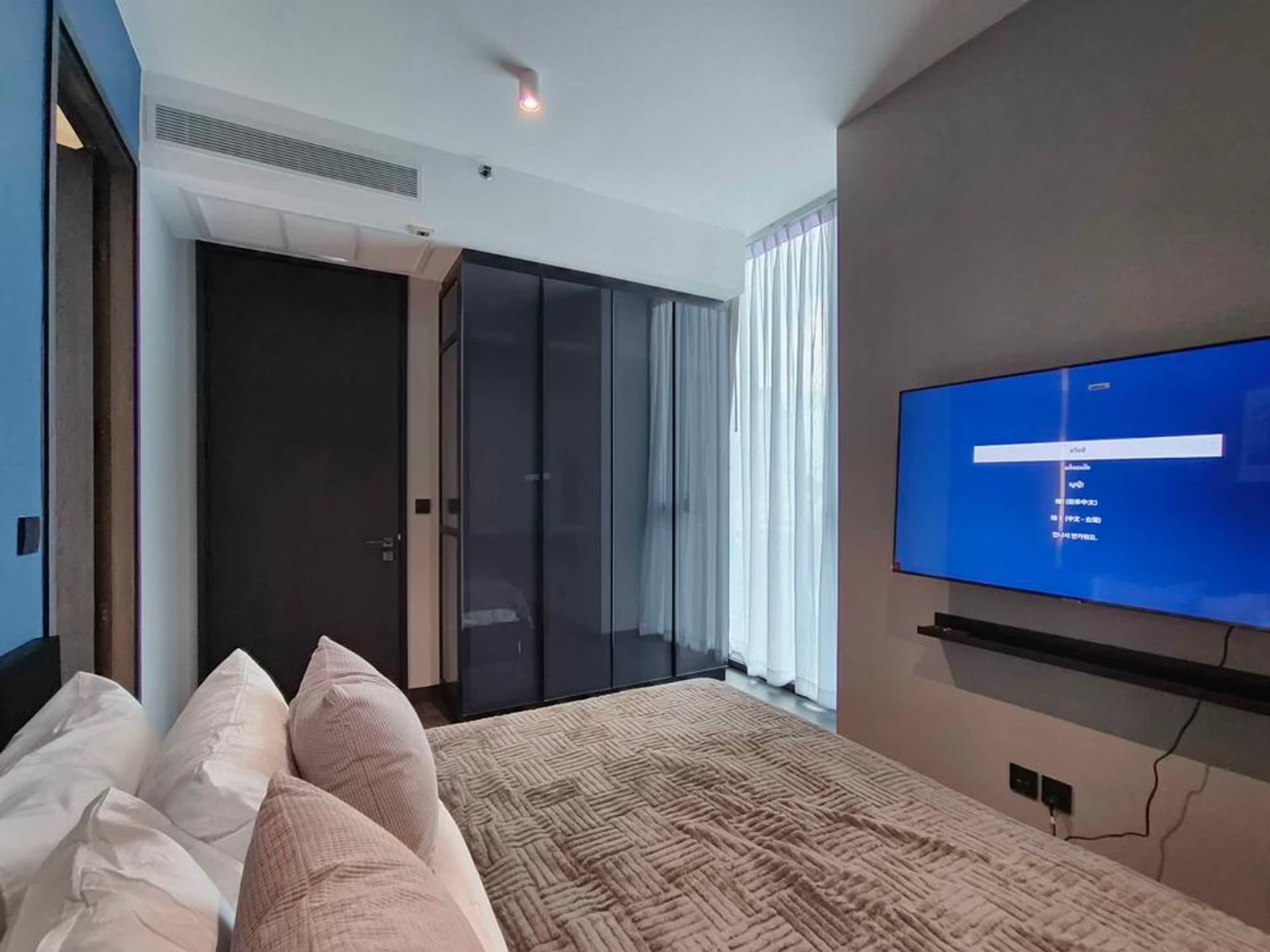 Condo for Rent at Tait 12 - Image 3
