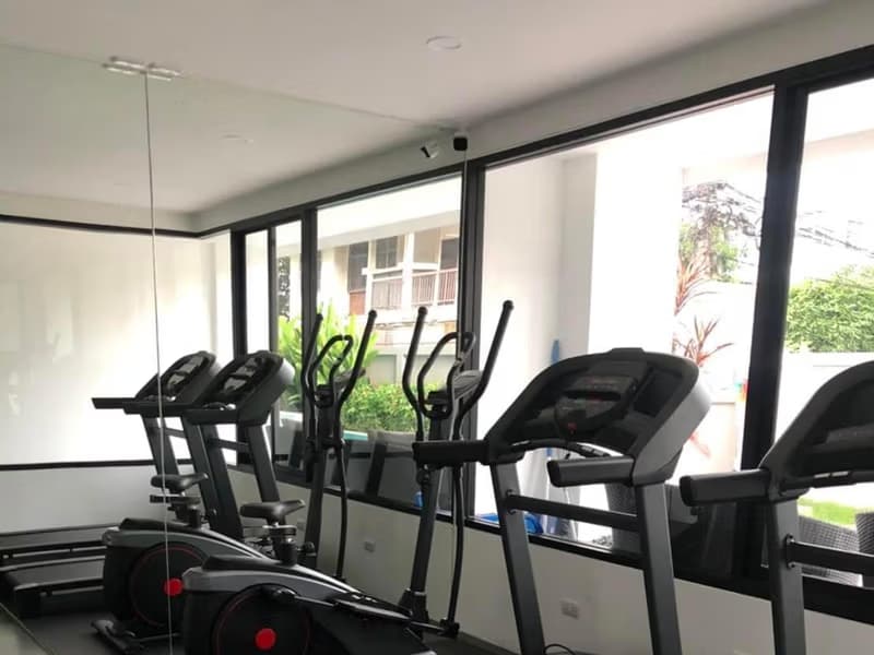 Condo for Rent at The Fore Condo