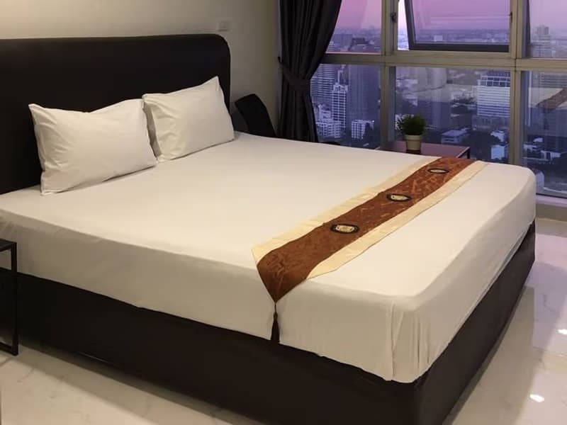 The Waterford Diamond SuKhumvit 30/1 Condominium