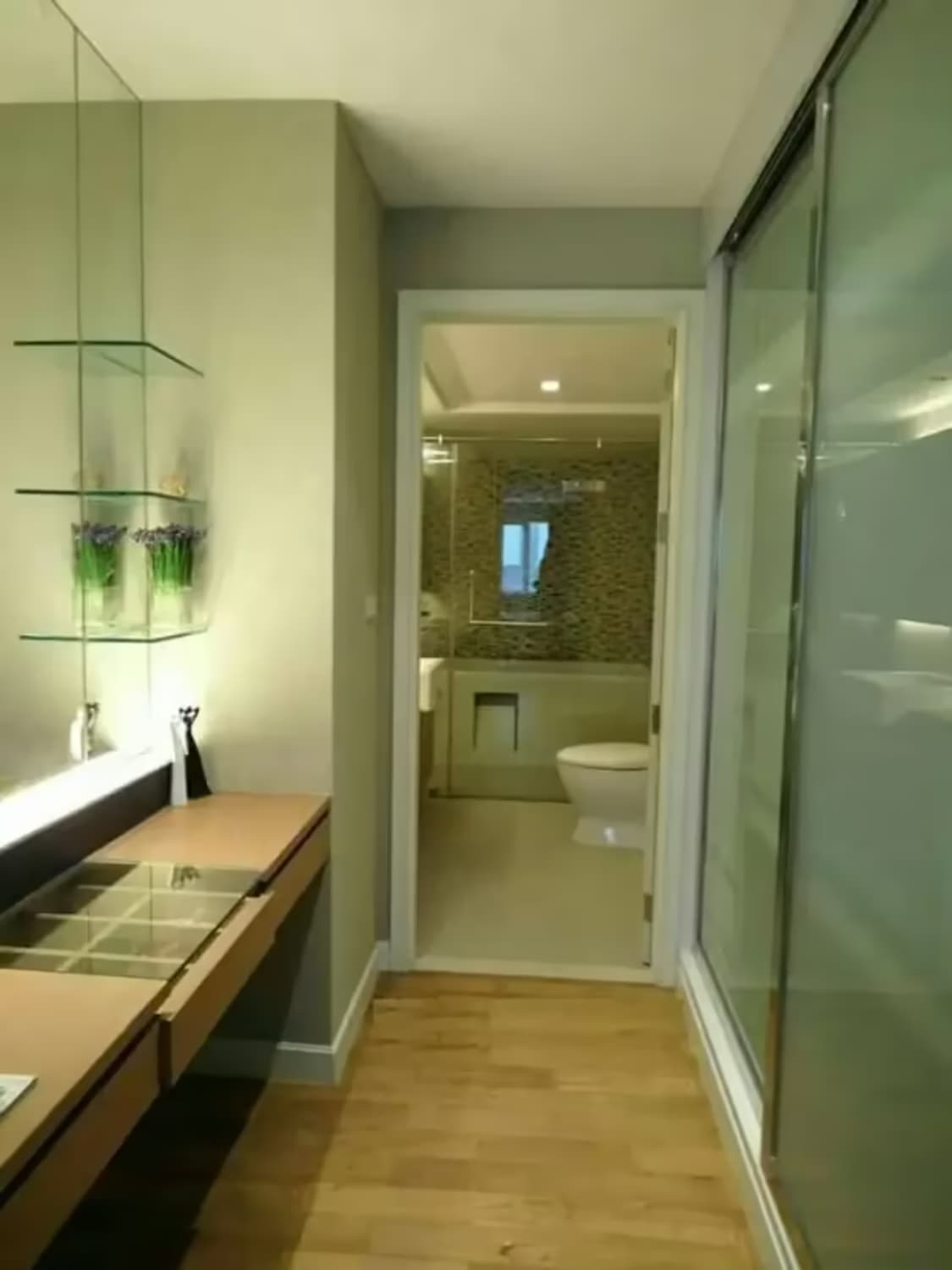 3 Bedroom Condo - Image 7