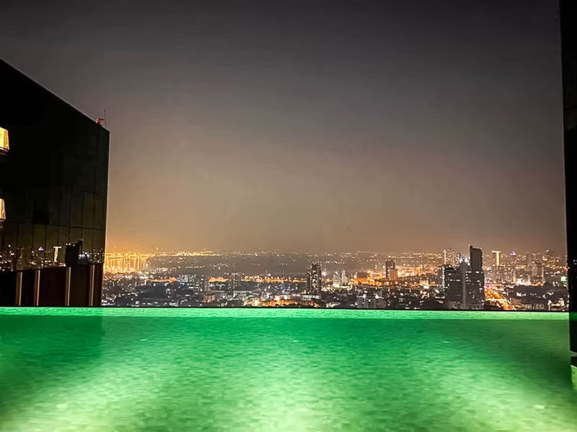 Studio for Rent in Sathon - Image 5