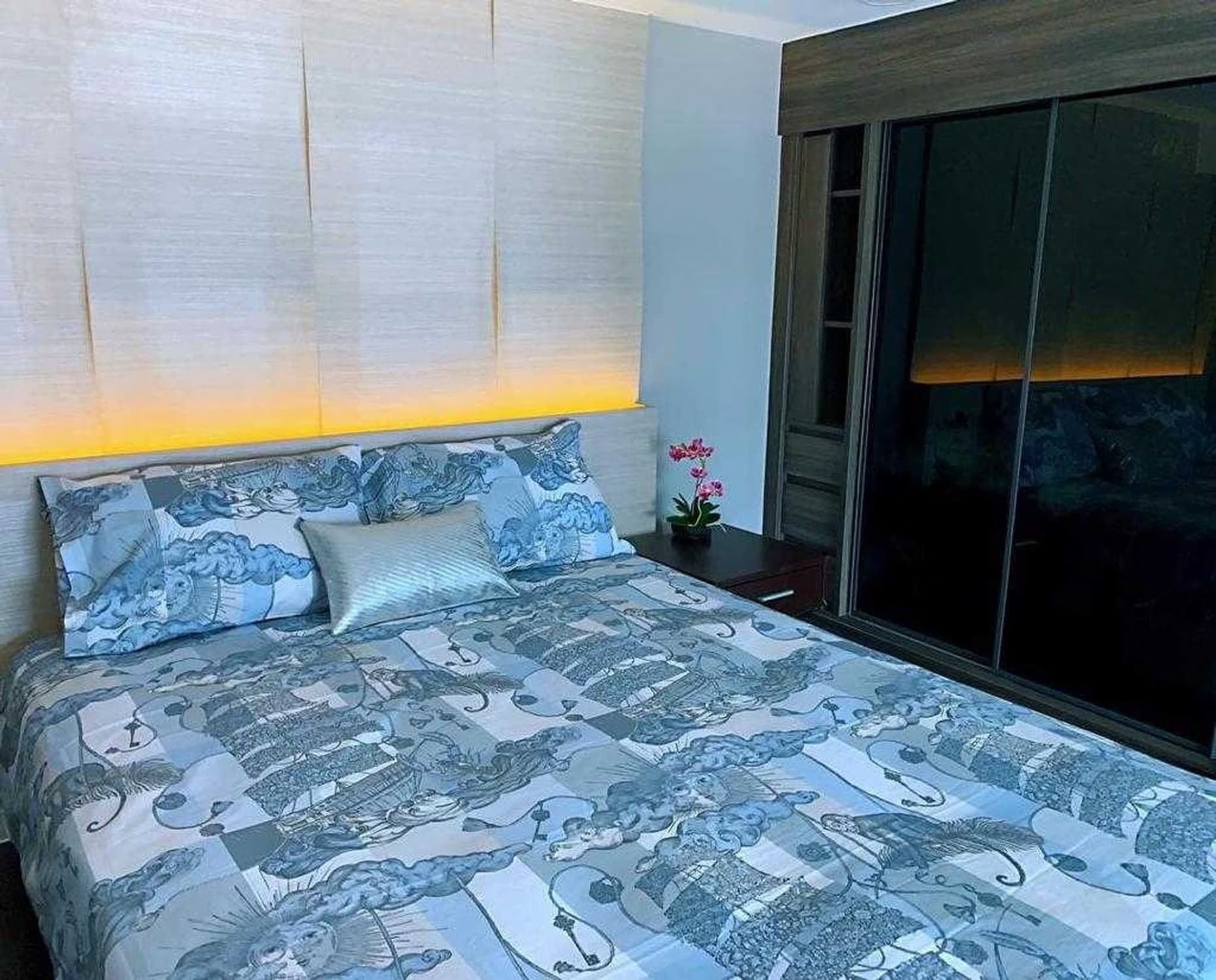 1 Bed Condo for Rent and Sale  Near Ekkamai BTS - Image 2