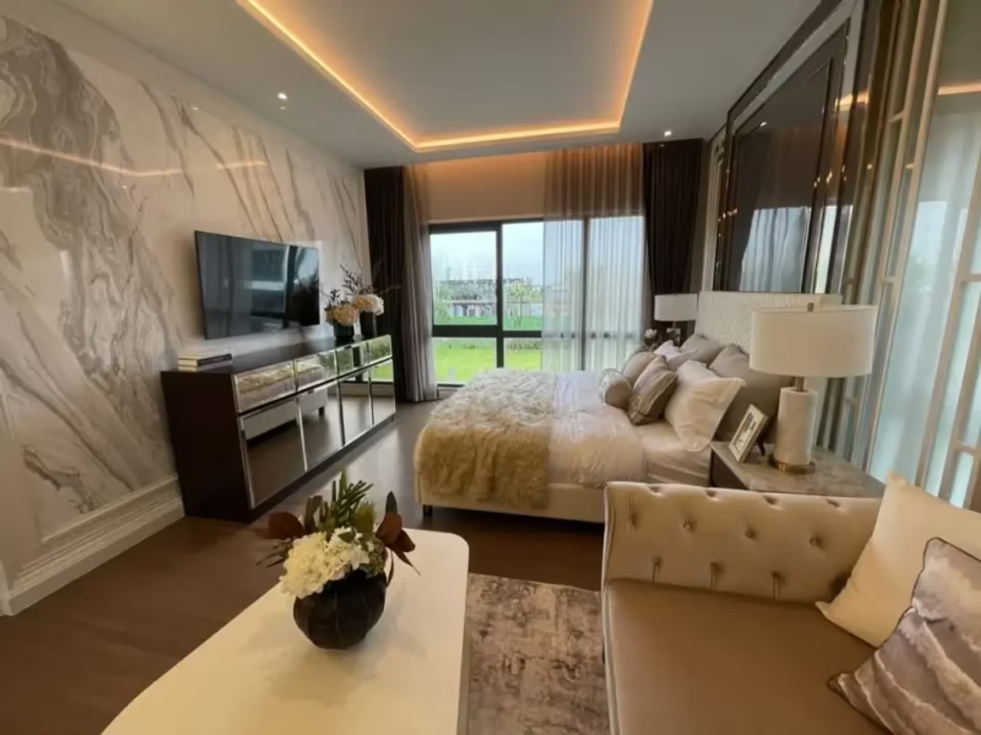 5 Bedroom House - Image 7