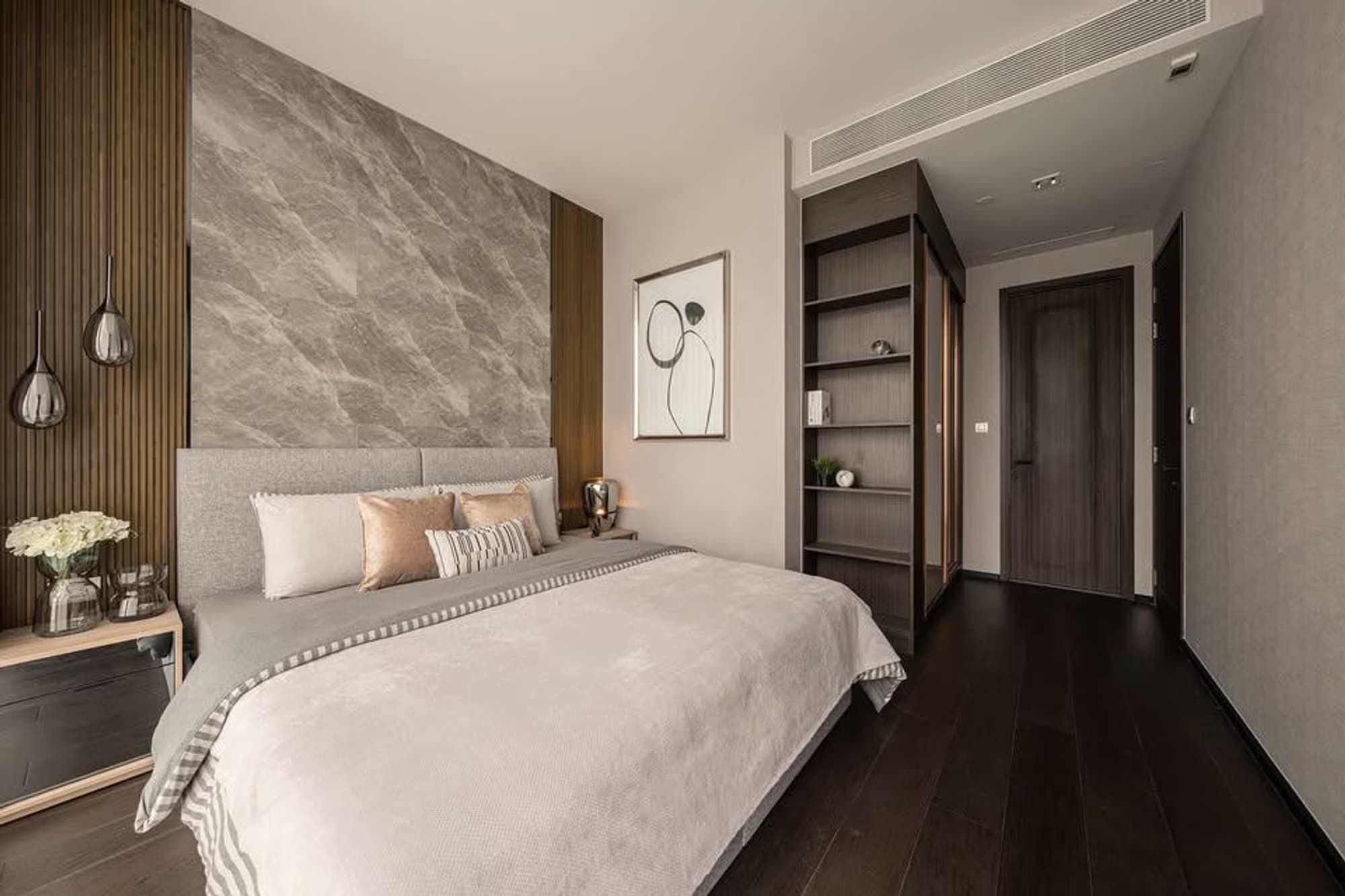 1 Bed Condo for Rent and Sale in Watthana - Image 4