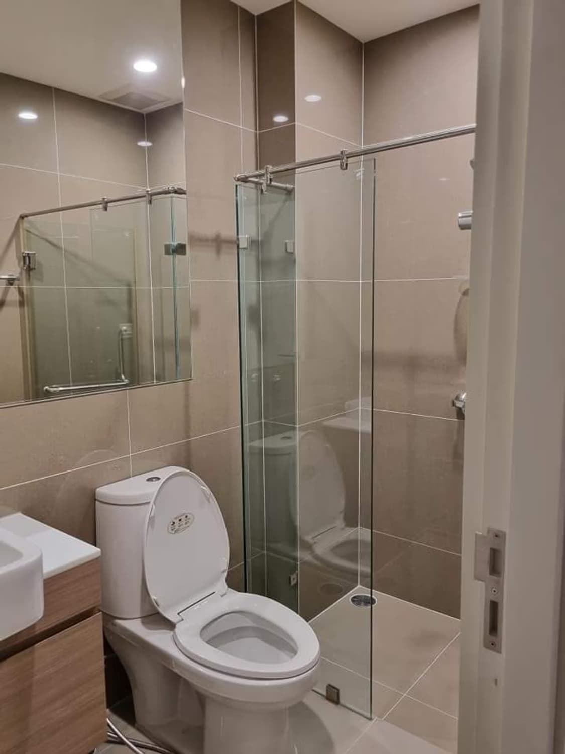  - Image 8