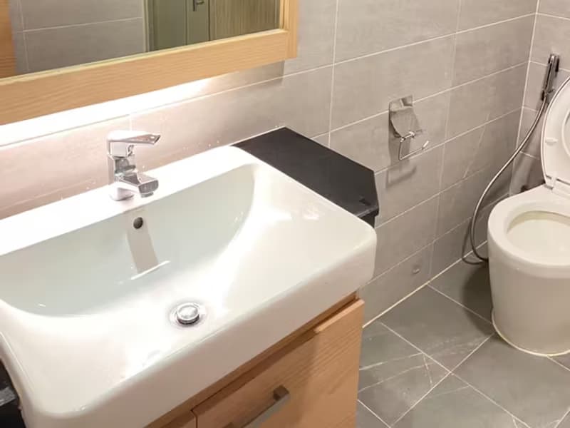 1 Bedroom Condo