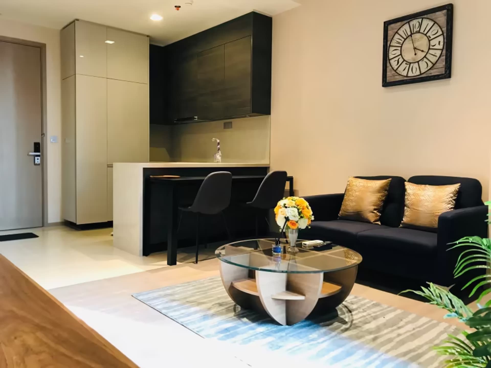 1 Bedroom Condo for Rent at THE ESSE Asoke - Image 1
