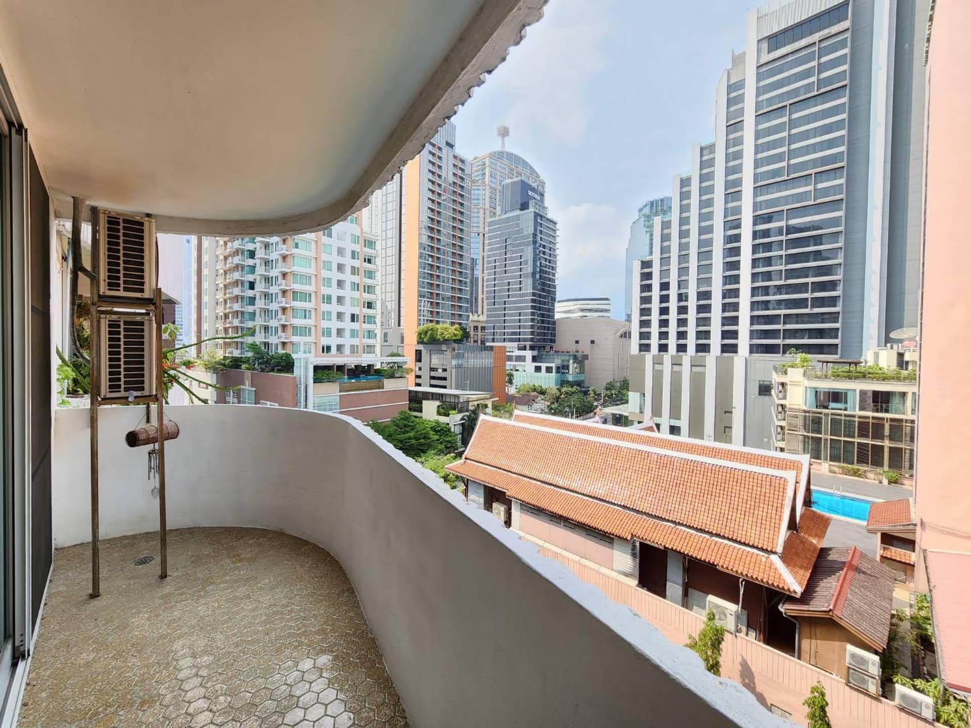 3 Bed Condo for Rent in Khlong Toei - Image 14