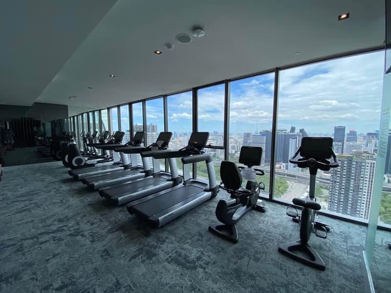 2 Bed Condo for Rent in Huai Khwang