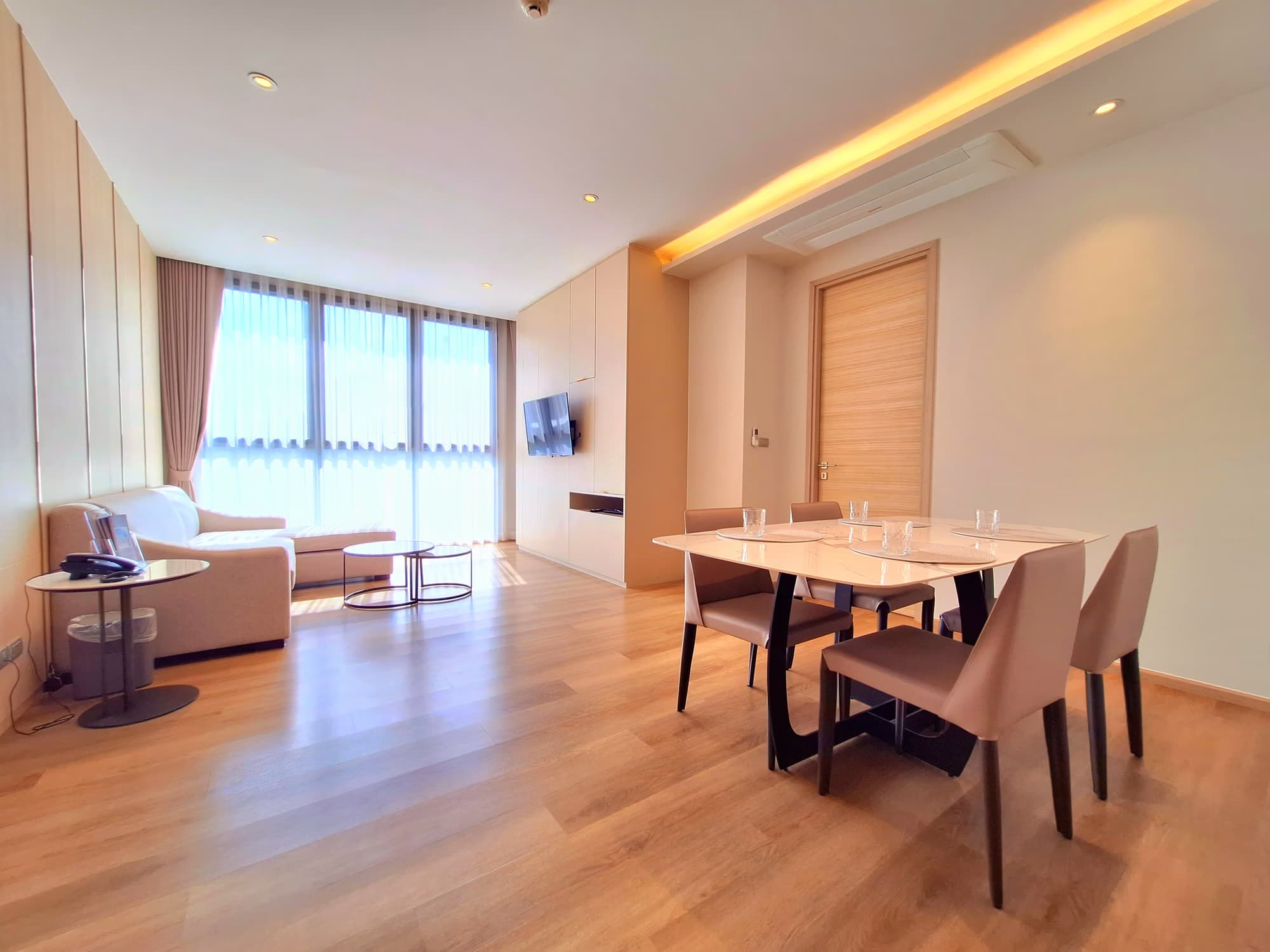 Condo for Rent at Bearing Residence - Image 2