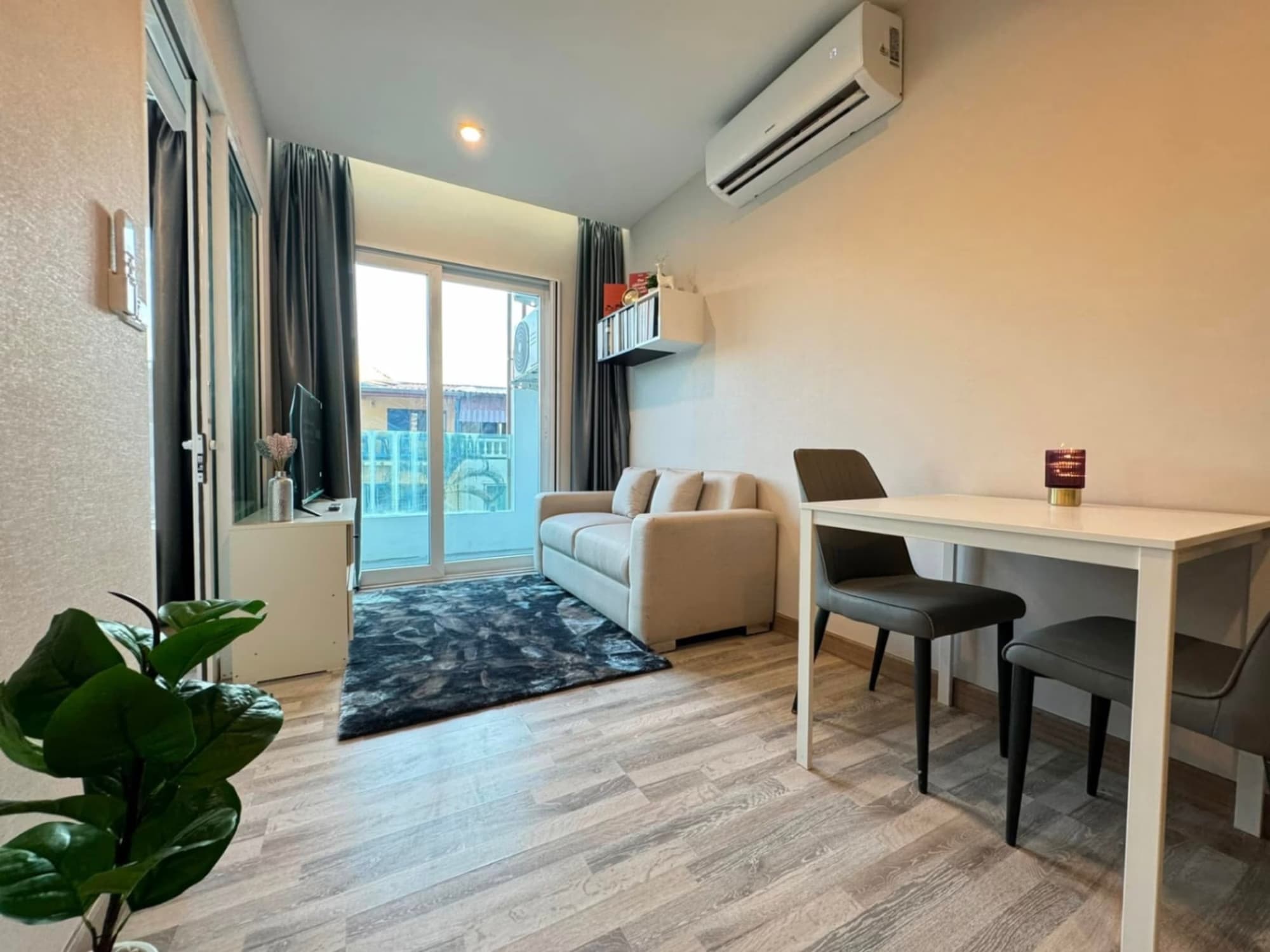 1 Bed Condo for Sale in Mueang Chiang Mai - Image 1