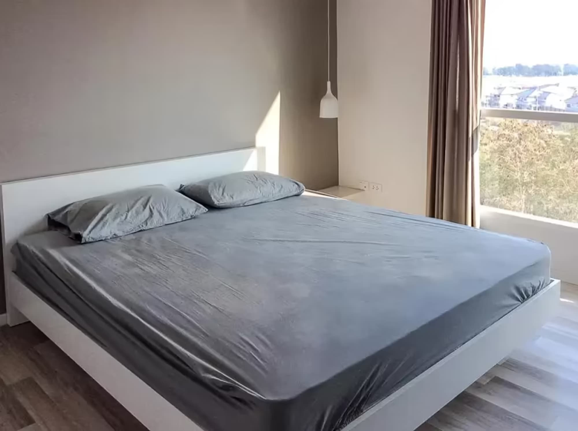 1 Bedroom Condo - Image 5