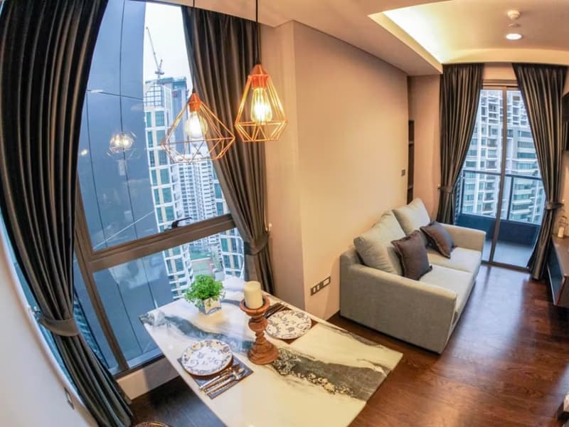 Condo for Sale at The Lumpini 24