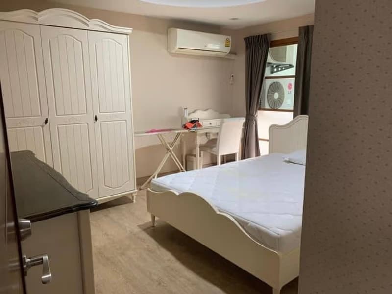 2 Bed Condo for Sale in Watthana