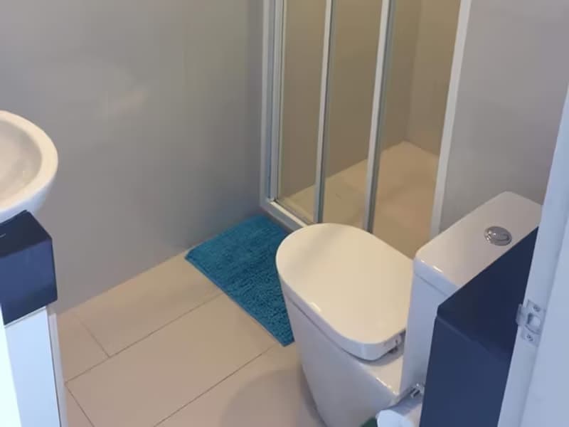 1 Bedroom Condo