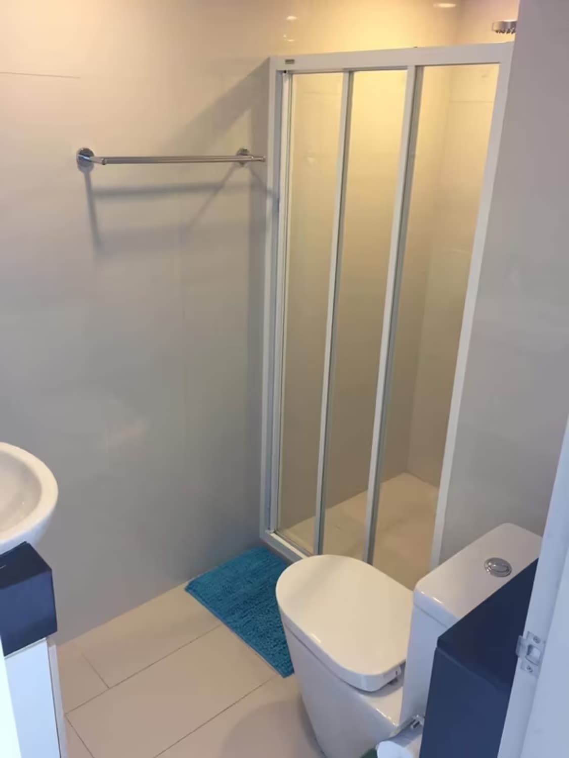 1 Bedroom Condo - Image 1