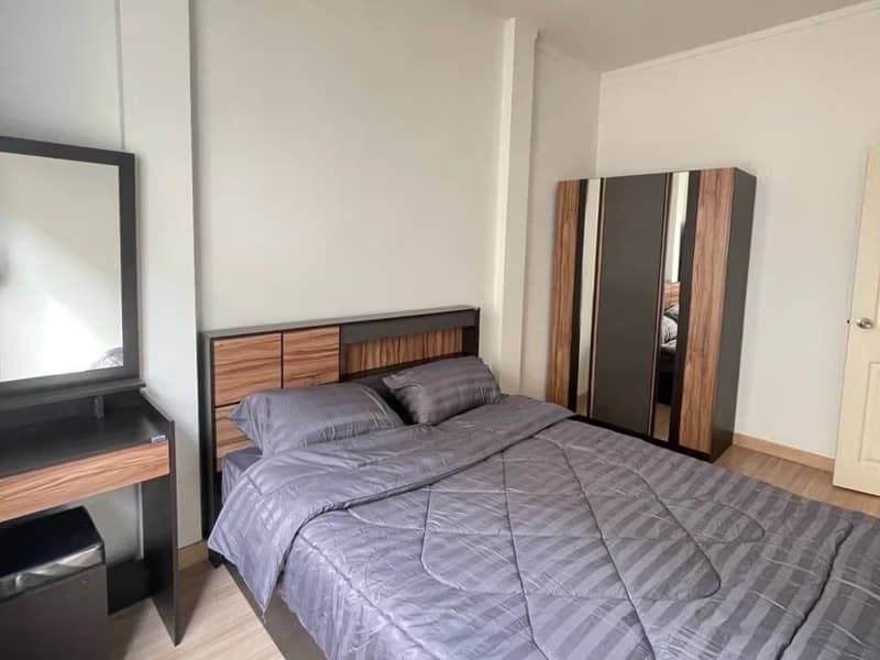3 Bed Townhouse for Rent in Saraphi